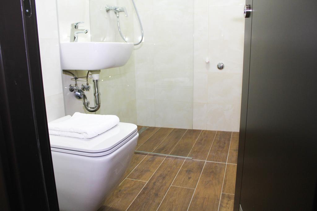 Wake Up Apartments And Rooms Belgrad Zewnętrze zdjęcie