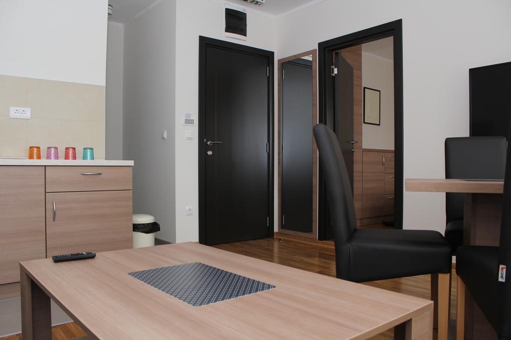 Wake Up Apartments And Rooms Belgrad Zewnętrze zdjęcie