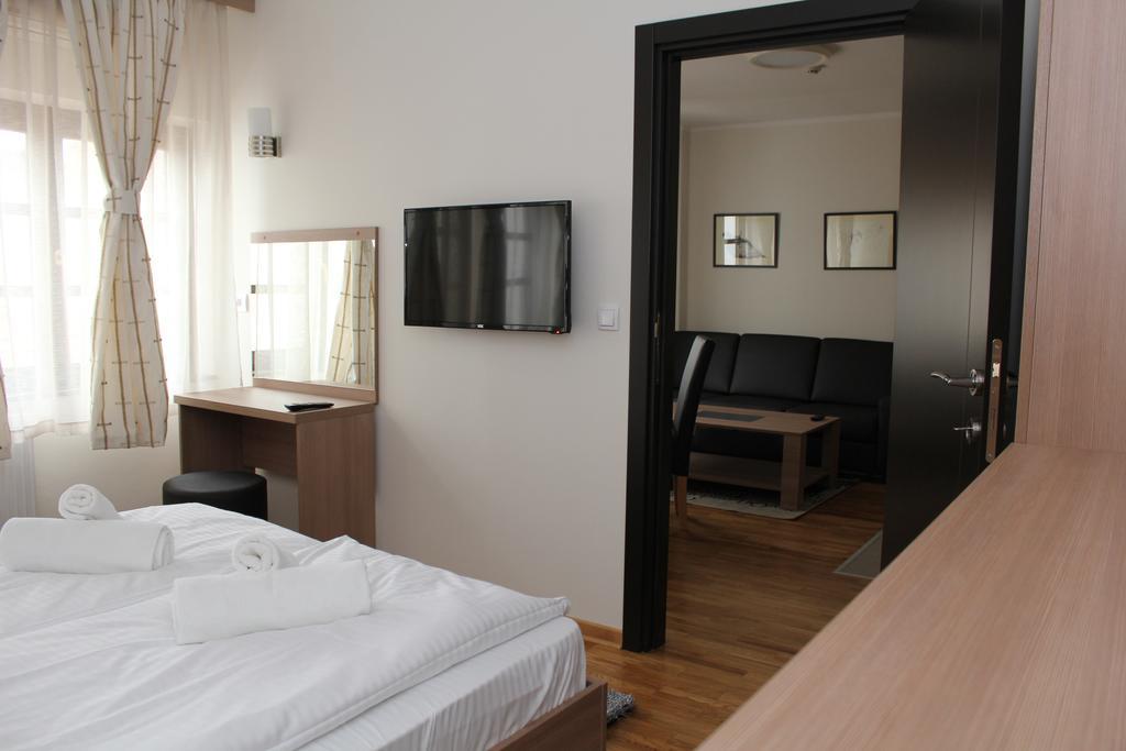 Wake Up Apartments And Rooms Belgrad Zewnętrze zdjęcie