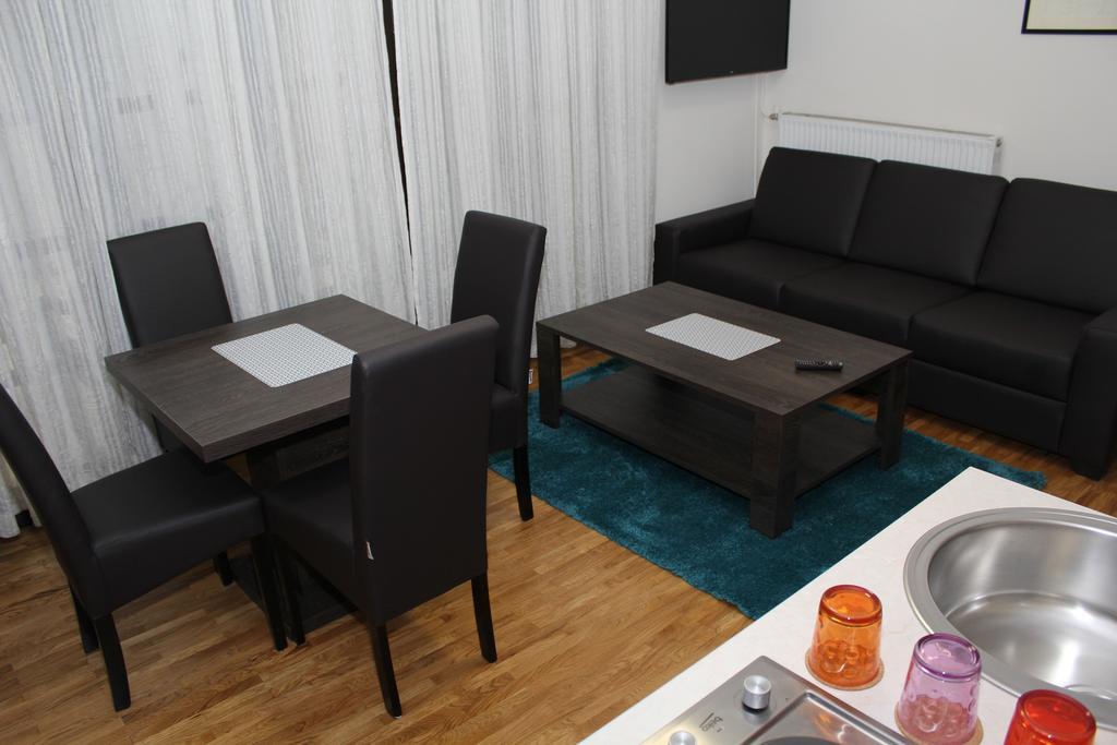 Wake Up Apartments And Rooms Belgrad Zewnętrze zdjęcie