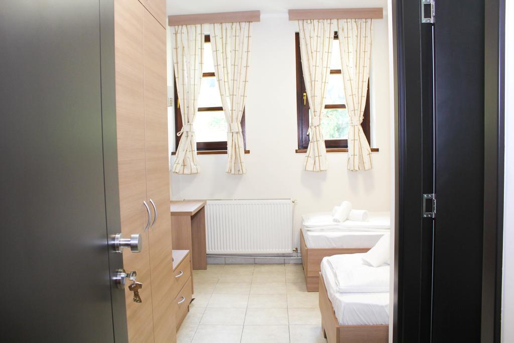 Wake Up Apartments And Rooms Belgrad Zewnętrze zdjęcie
